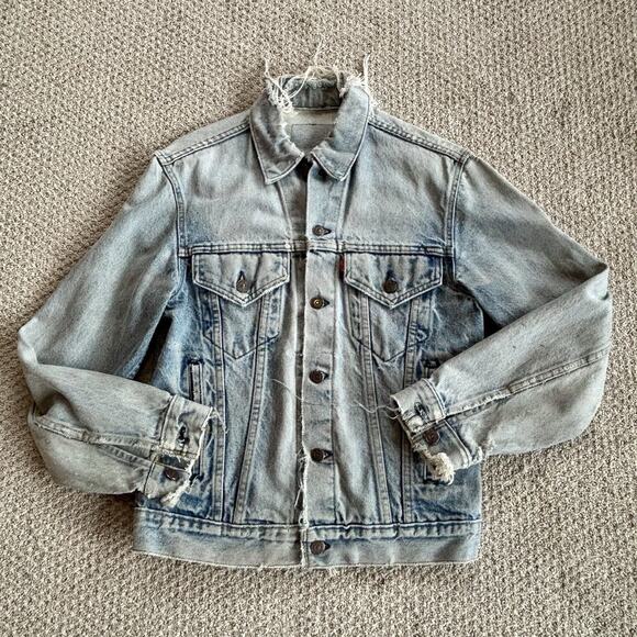 Levi's Other - Levi’s Kids XL Denim Jacket Distressed Faded Blue Trucker Youth 14/16 Frayed Hem